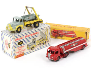 Lot 231 - DINKY TOYS (FRANCE) (2)