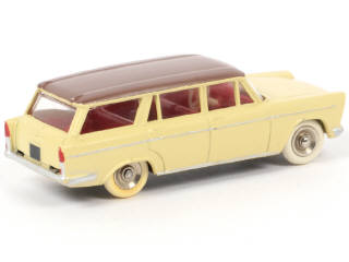 Lot 122 - DINKY TOYS (FRANCE) (1)