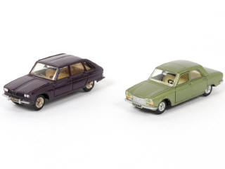 Lot 218 - DINKY TOYS (FRANCE) (2)