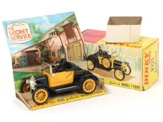 Lot 51 - DINKY TOYS (GB) (1)