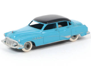 Lot 84 - DINKY TOYS (FRANCE) (1)