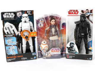 Lot 84 - HASBRO (USA) (7)