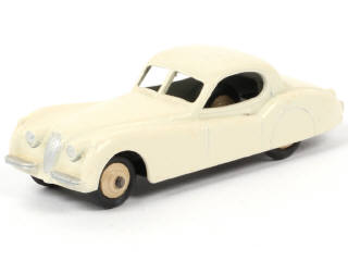 Lot 382 - DINKY TOYS (GB) (1)