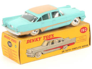 Lot 411 - DINKY TOYS (GB) (1)