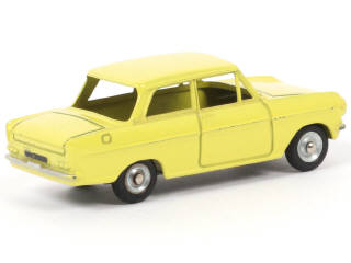 Lot 133 - DINKY TOYS (FRANCE) Série JUNIOR (1)