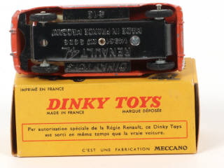 Lot 237 - DINKY TOYS (FRANCE) (1)