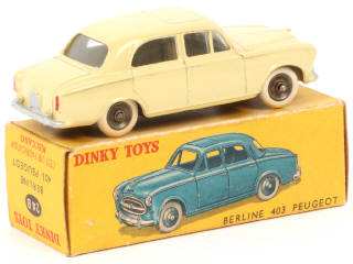 Lot 173 - DINKY TOYS (FRANCE) (1)