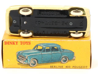 Lot 173 - DINKY TOYS (FRANCE) (1)
