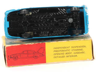 Lot 104 - NICKYTOYS (INDE) (1)