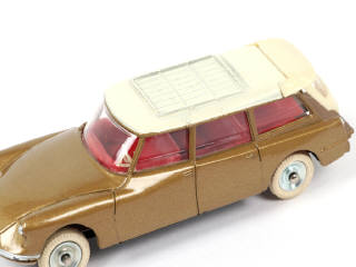 Lot 186 - DINKY TOYS (FRANCE) (1)