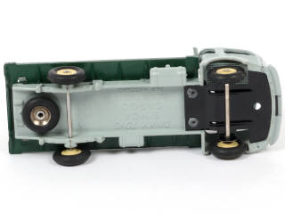 Lot 345 - DINKY TOYS (FRANCE) (1)