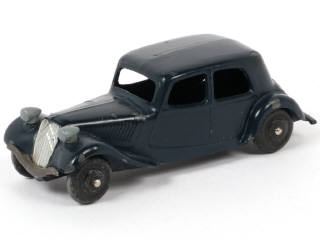 Lot 146 - DINKY TOYS (FRANCE) (1)