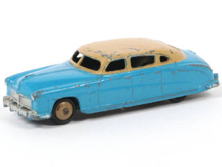 Lot 385 - DINKY TOYS (GB) (1)