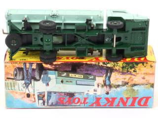 Lot 351 - DINKY TOYS (FRANCE) (1)