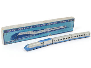 Lot 364 - DINKY TOYS (GB) (1)