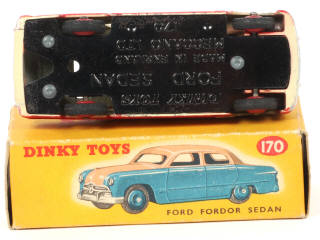 Lot 412 - DINKY TOYS (GB) (1)