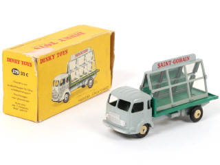 Lot 344 - DINKY TOYS (FRANCE) (1)