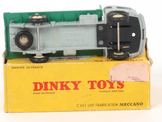 Lot 344 - DINKY TOYS (FRANCE) (1)