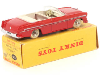 Lot 172 - DINKY TOYS (FRANCE) (1)