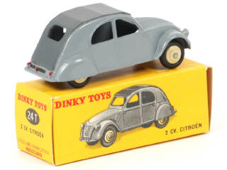 Lot 204 - DINKY TOYS (FRANCE) (1)