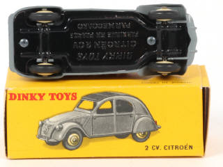 Lot 204 - DINKY TOYS (FRANCE) (1)