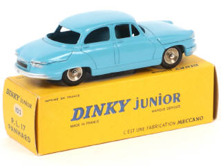 Lot 135 - DINKY TOYS (FRANCE) Série JUNIOR (1)