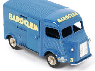 Lot 327 - DINKY TOYS (FRANCE) (1)