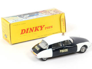 Lot 182 - DINKY TOYS (FRANCE) (1)