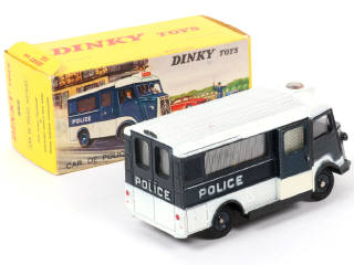 Lot 328 - DINKY TOYS (FRANCE) (1)