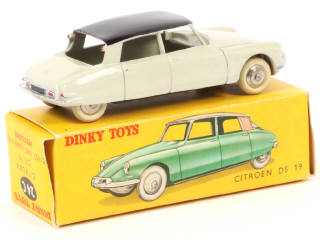 Lot 175 - DINKY TOYS (FRANCE) (1)