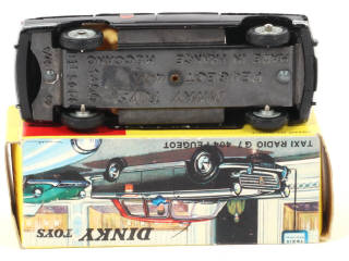 Lot 254 - DINKY TOYS (FRANCE) (1)