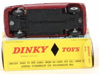 Lot 259 - DINKY TOYS (FRANCE) (1)