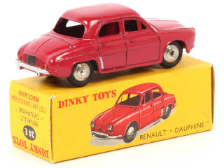 Lot 195 - DINKY TOYS (FRANCE) (1)