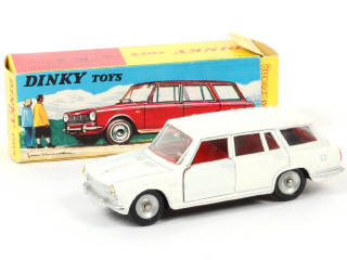 Lot 272 - DINKY TOYS (FRANCE) (1)