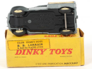 Lot 215 - DINKY TOYS (FRANCE) (1)
