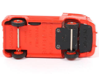 Lot 330 - DINKY TOYS (FRANCE) (1)