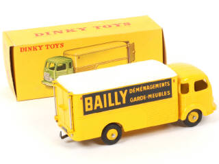 Lot 343 - DINKY TOYS (FRANCE) (1)