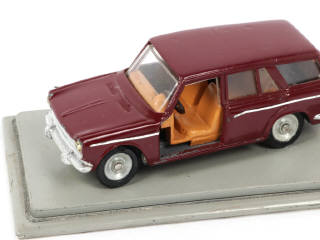 Lot 168 - DINKY TOYS (FRANCE) (1)