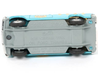 Lot 75 - CORGI TOYS (GB) (1)