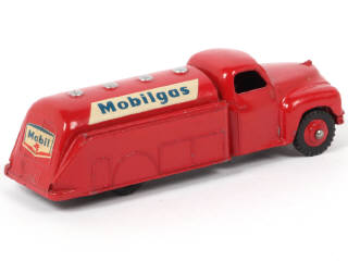 Lot 66 - DINKY TOYS (GB) (1)