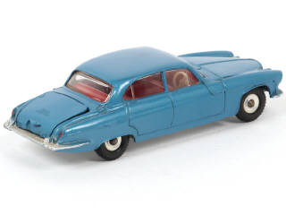 Lot 32 - DINKY TOYS (GB) (1)