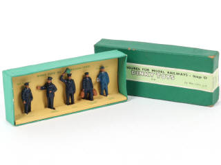 Lot 17 - DINKY TOYS (GB) (1)