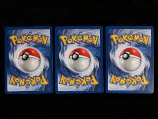 Lot 18 - POKEMON COMPANY (FRANCE) (3)