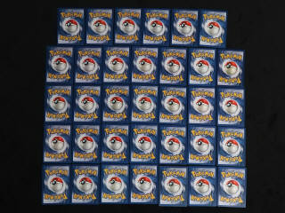 Lot 109 - POKEMON COMPANY (FRANCE) (34)