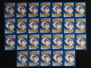 Lot 111 - POKEMON COMPANY (26)