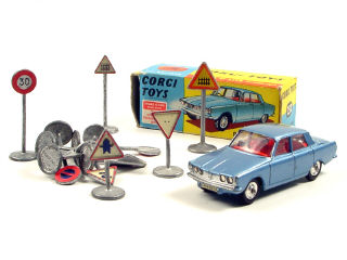 Lot 206 - CORGI TOYS (GB) (14)