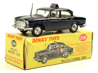 Lot 183 - DINKY TOYS GB (1)