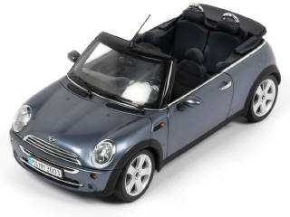 Lot 42 - KYOSHO (JAPON) (1)