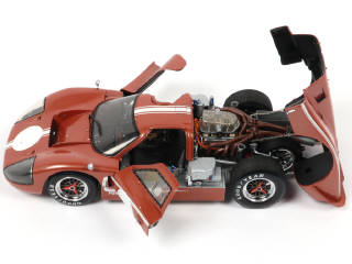 Lot 58 - EXOTO (USA) (1)