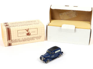 Lot 106 - MINI MARQUE '43' (GB) (1)